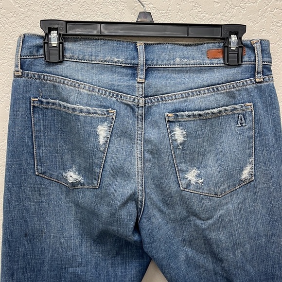 Articles Of Society Distressed Boyfriend Jeans 25 - Picture 7 of 9
